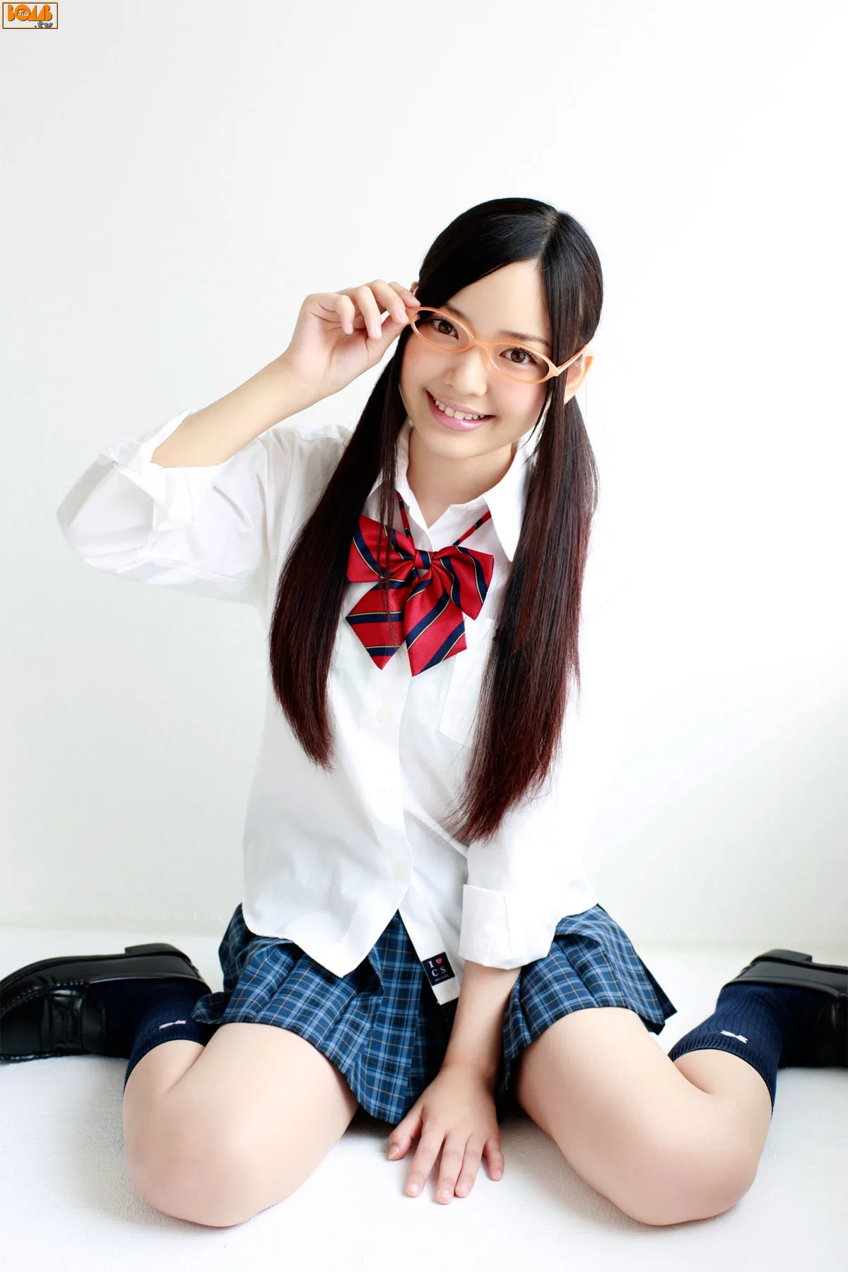 Bom.TV] Reina Hirose/Yui Ito/Haruka Ando "NEWTHẾ HỆ IN ỐNG - 44