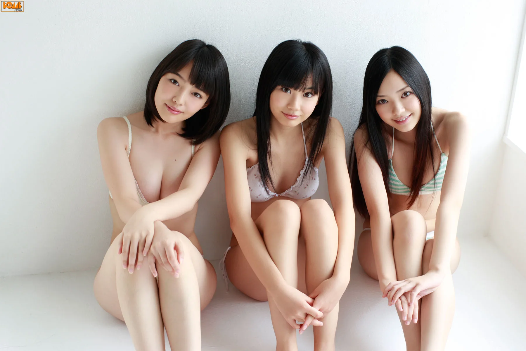 Bom.TV] Reina Hirose/Yui Ito/Haruka Ando "NEWTHẾ HỆ IN ỐNG - 3