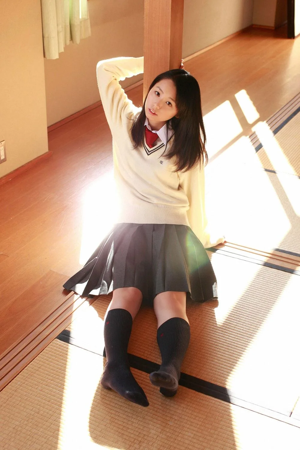 [Ys Web] Tập 500 Album ảnh "Lễ tốt nghiệp ~ Kho báu ẩn giấu ~" của Koike Rina - 38